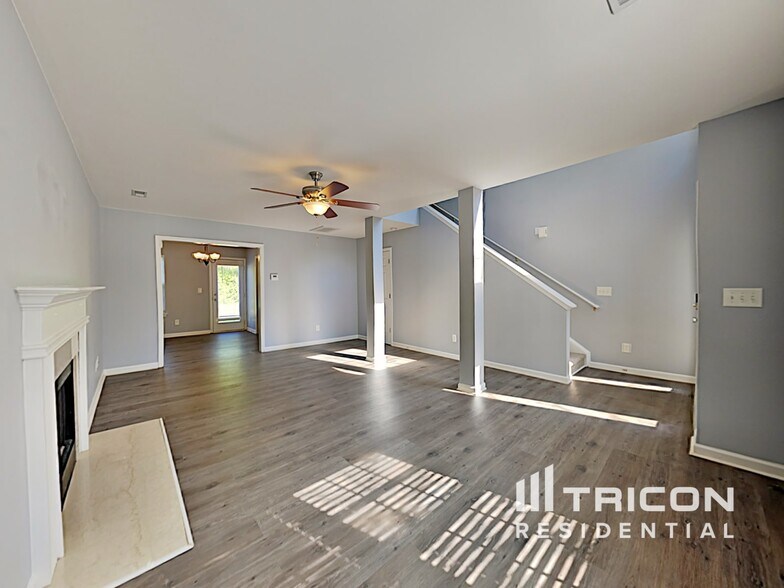 Building Photo - 1429 Rheo Ct NW
