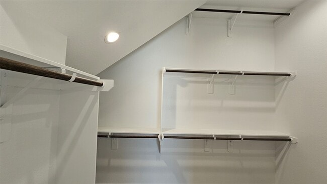 Building Photo - 29634 Sterling Knoll Dr