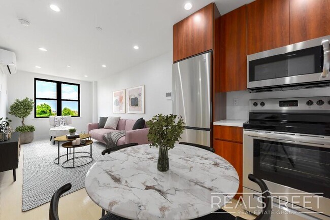 Building Photo - Brand New Stuning 1 BED in Crown Heights!