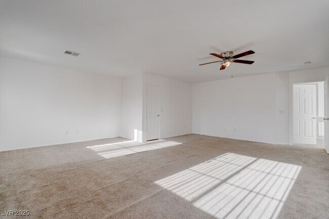 Building Photo - 5150 Pipestone Pass St