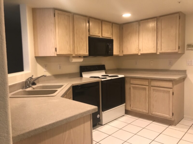 Building Photo - 3030 Hayden Rd