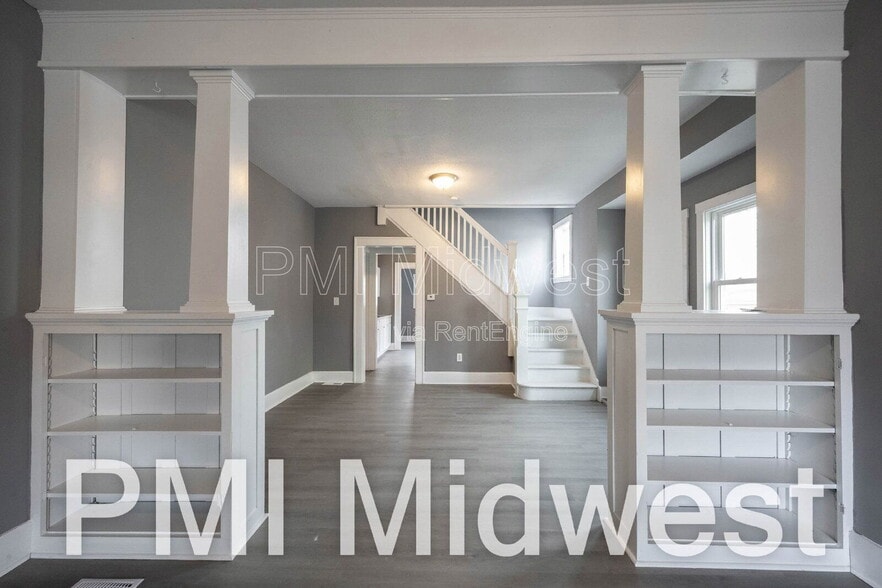 Building Photo - 24 N Euclid Ave