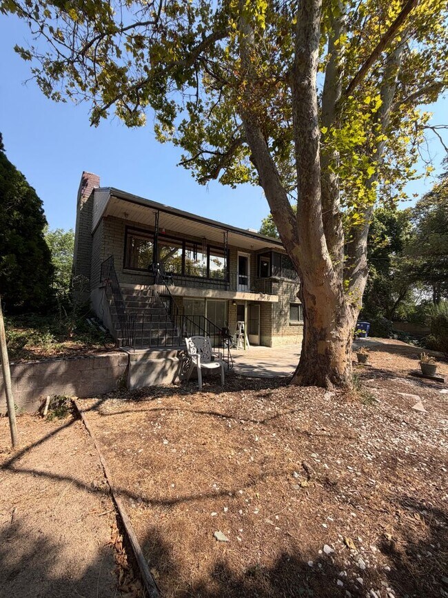 Building Photo - 4132 S Carter Cir