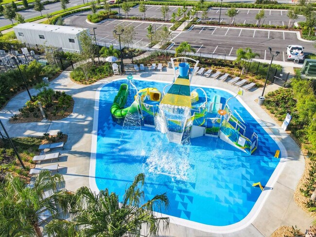 Building Photo - 1083 Splash Shot Pl