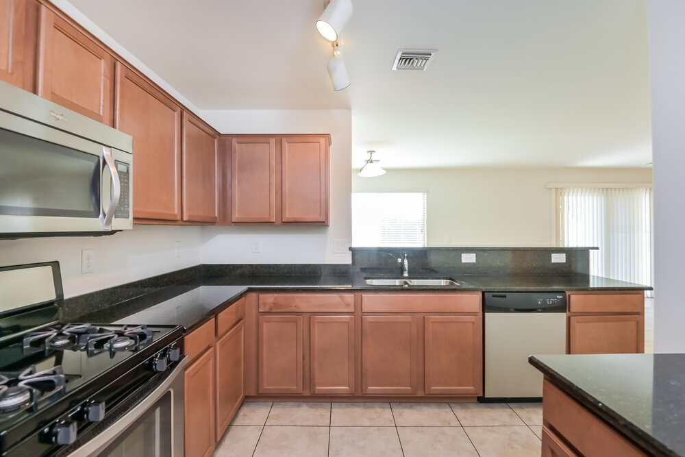 Building Photo - 18265 S Avenida Arroyo Seco