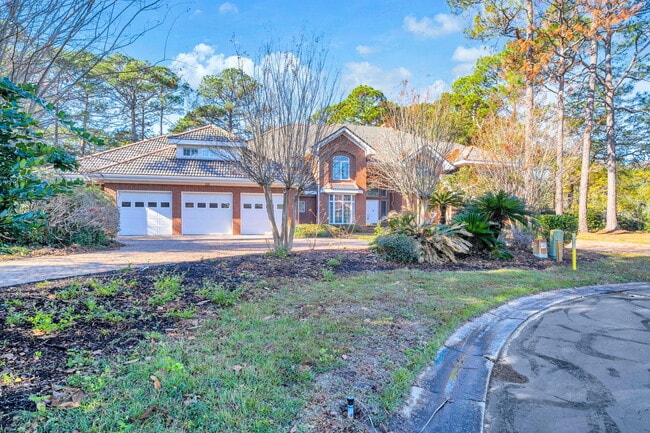 Building Photo - 1524 Glenlake Cir