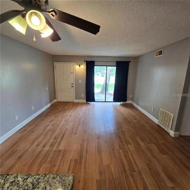 Building Photo - 7326 Swallow Run