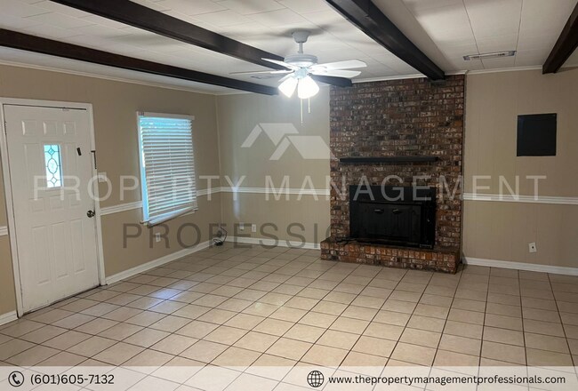 Building Photo - 1258 Deerfield Ln