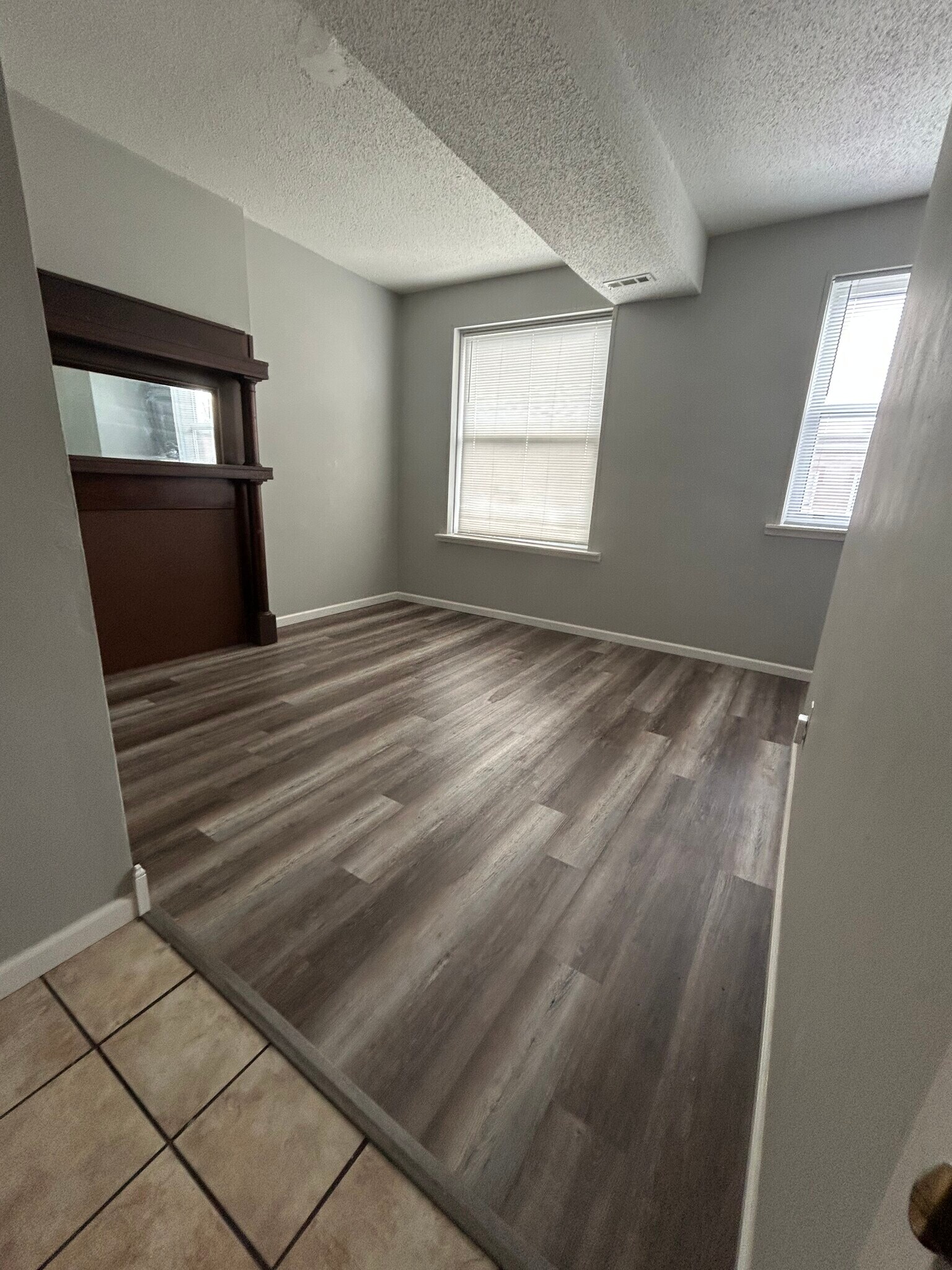 Living Room - 2715 Accomac St