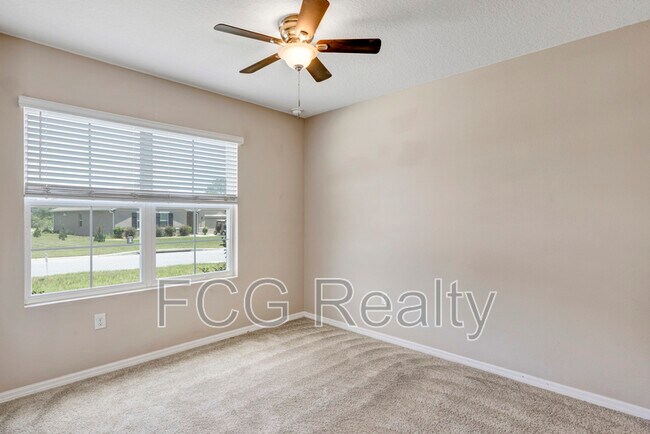 Building Photo - 72 Hickory Crse