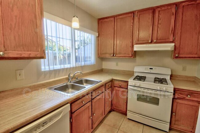 Building Photo - 27710 Connie Way