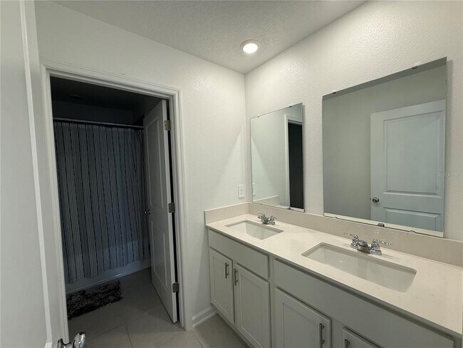 Building Photo - 5866 Le Marin Wy