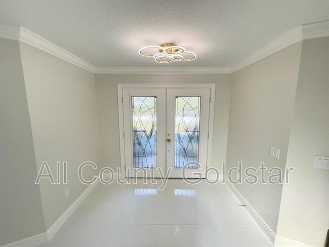 Building Photo - 1487 Keyway Rd