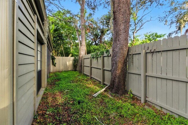 Building Photo - 4404 Oak Harbor Dr