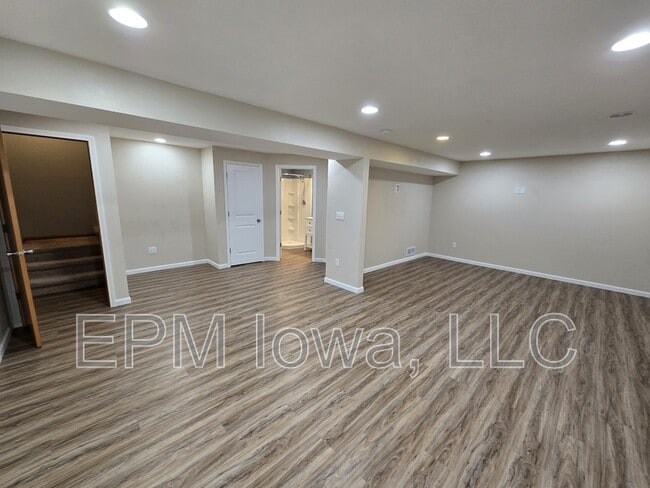Building Photo - 147 Alydar Dr