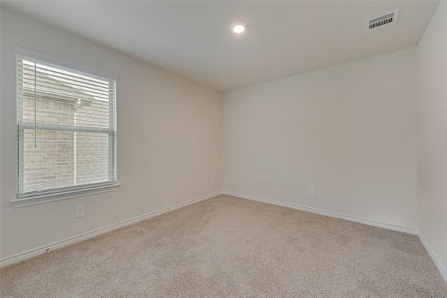 Building Photo - 9724 Tinsley St