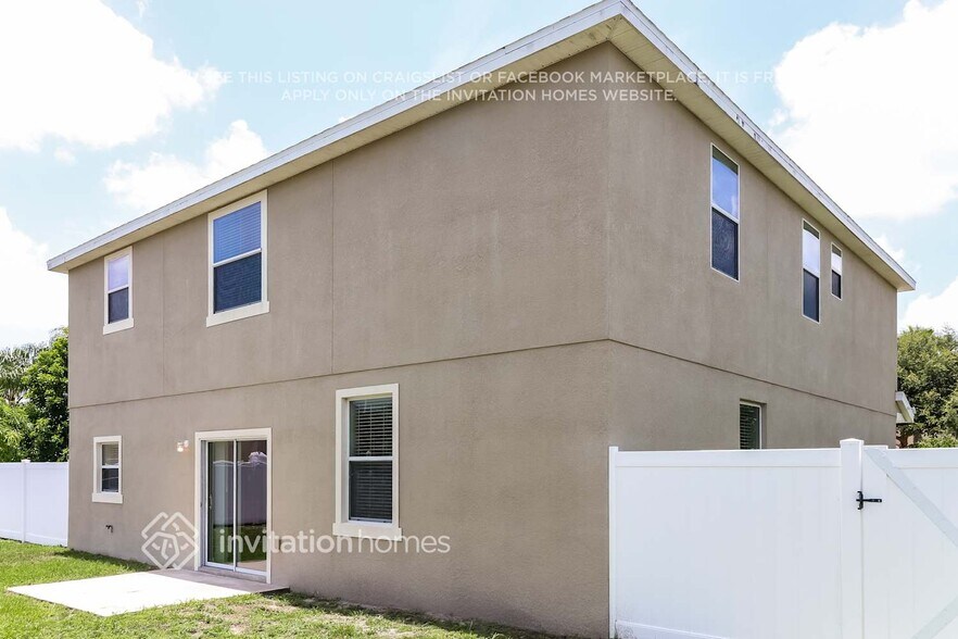 Building Photo - 10632 Burning Bush Terrace