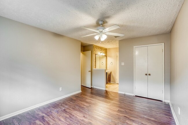 Building Photo - 20070 N Navaho Trail