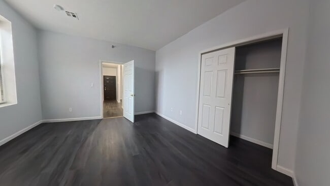 Floorplan - 227 Park Ave