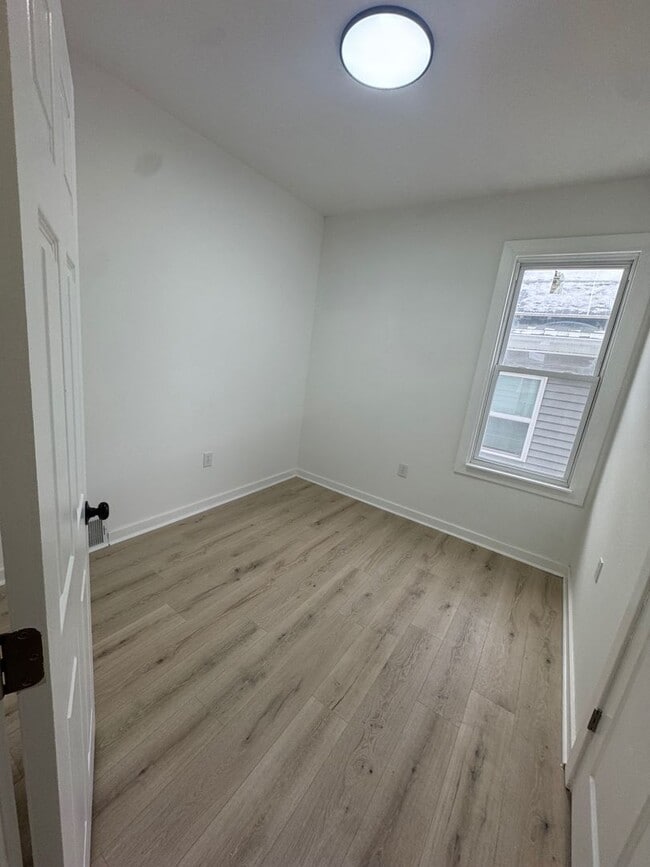 Building Photo - 3457 N 2nd St