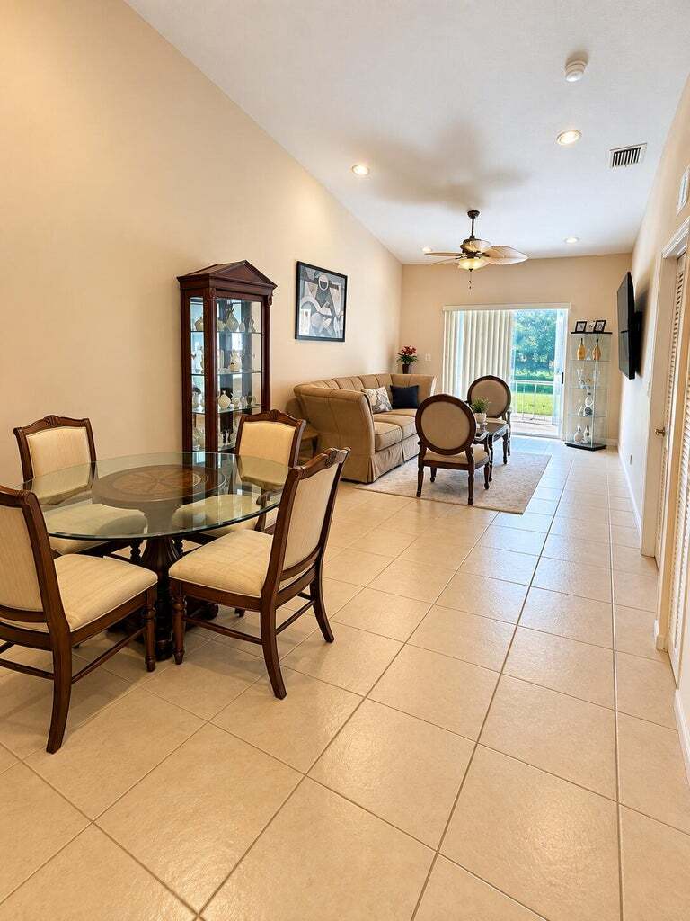Building Photo - 2405 Windjammer Way