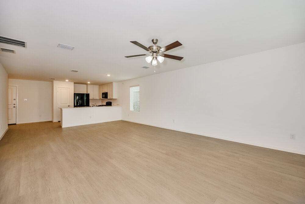 Building Photo - 1621 Sparrow Hawk Rd