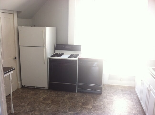 Building Photo - 1101 Tippecanoe St