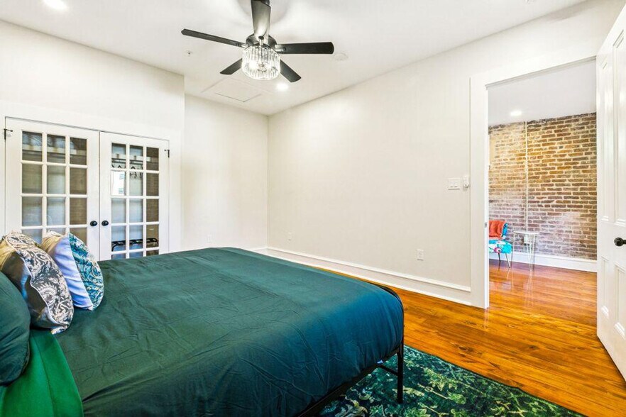 Building Photo - 1725 Robert C. Blakes Sr. Dr