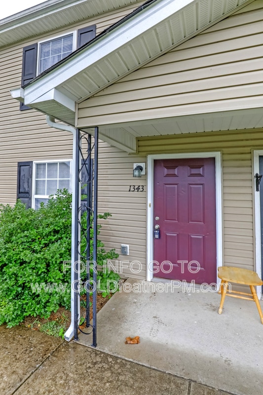 Building Photo - 1339 Benley St