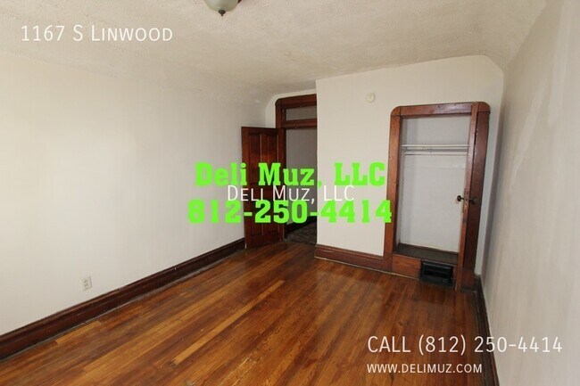 Building Photo - 1167 S Linwood Ave