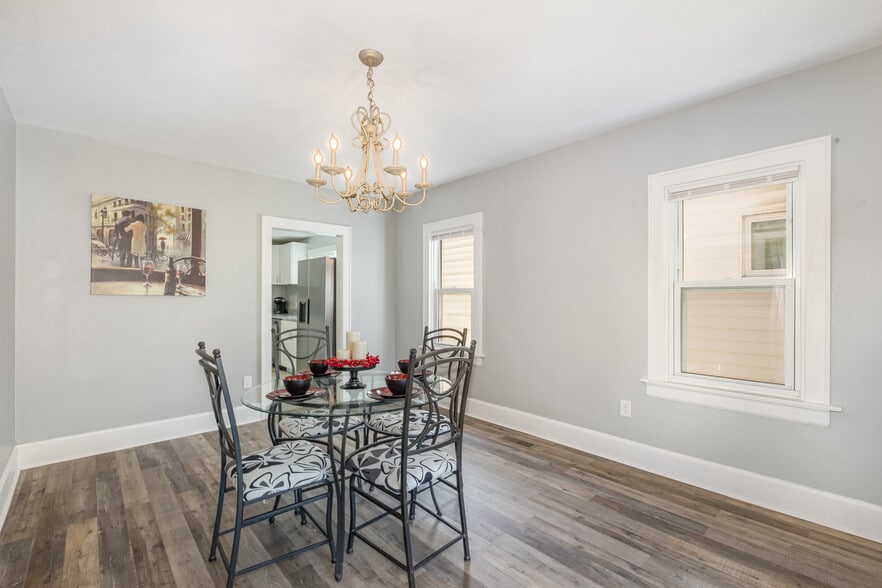 Building Photo - 5314 Section Ave