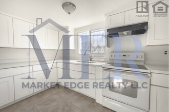 Building Photo - 2Bed/1Bath House at AZ-51/Thomas Rd! NO CREDIT, NO BACKGROUND, NO RENTAL HISTORY CHECK!