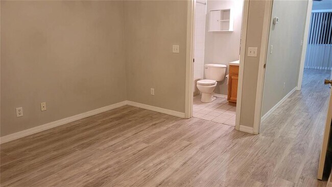 Building Photo - 4638 Sabal Key Dr