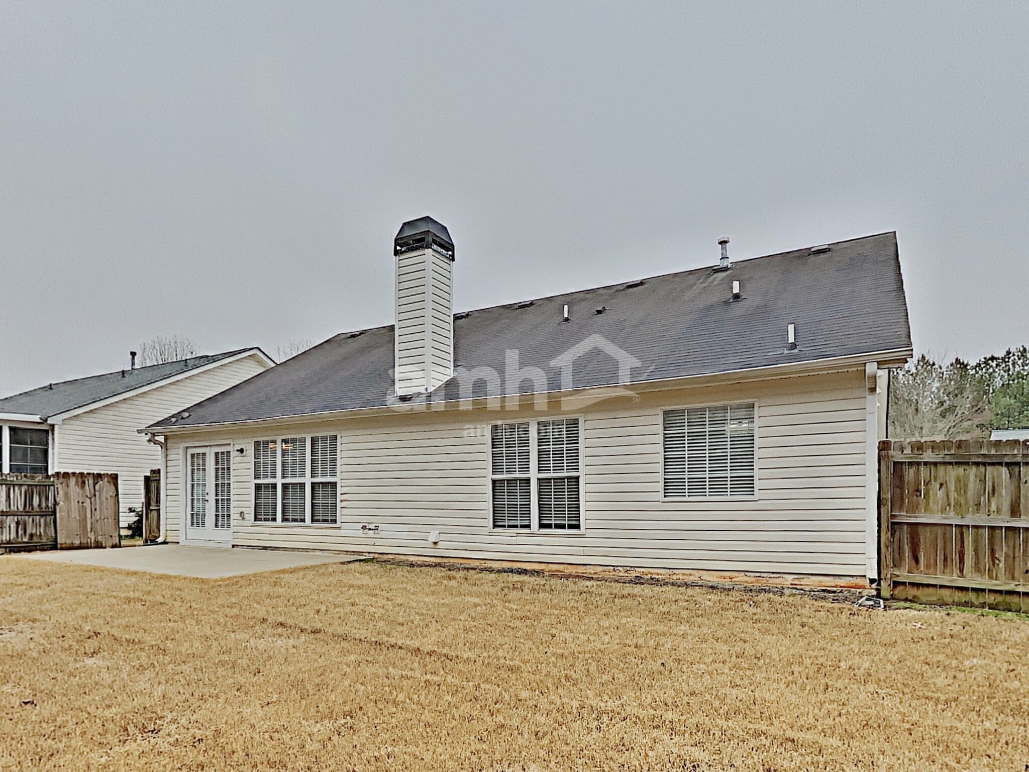 Building Photo - 558 The Blvd