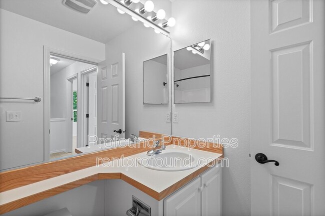 Building Photo - 16090 SW Audubon St