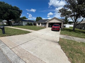 Building Photo - 917 Marquee Dr