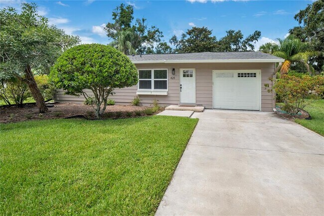 Primary Photo - 428 S Summerlin Ave