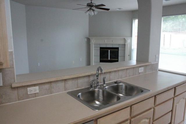 Building Photo - 3623 Rodale Way