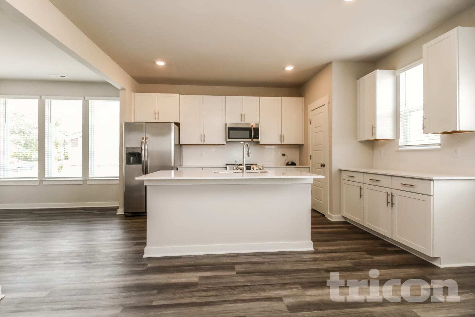 Building Photo - 1728 Lannister Ave