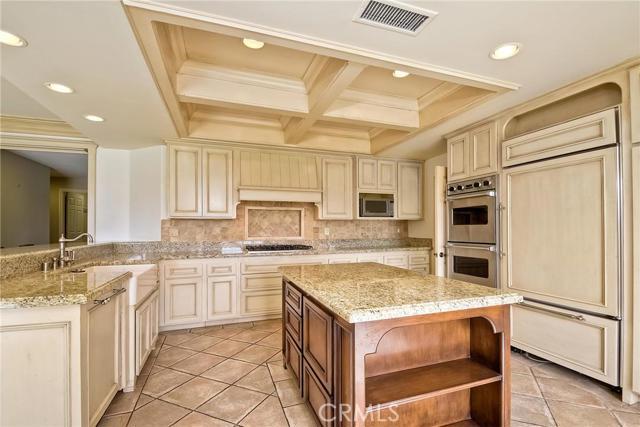 Building Photo - 25 Bridington