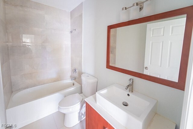 Building Photo - 390 Pennfield Ave