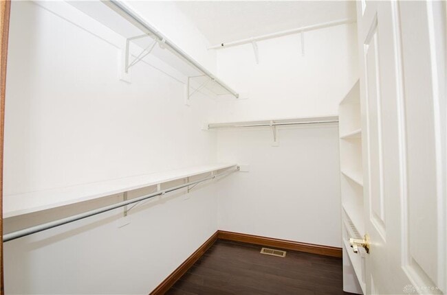 Building Photo - 2719 Sycamore Ridge Ct