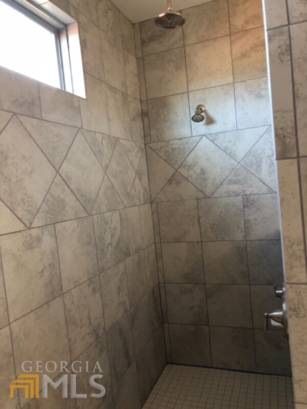 Building Photo - 128 Stamford Ave