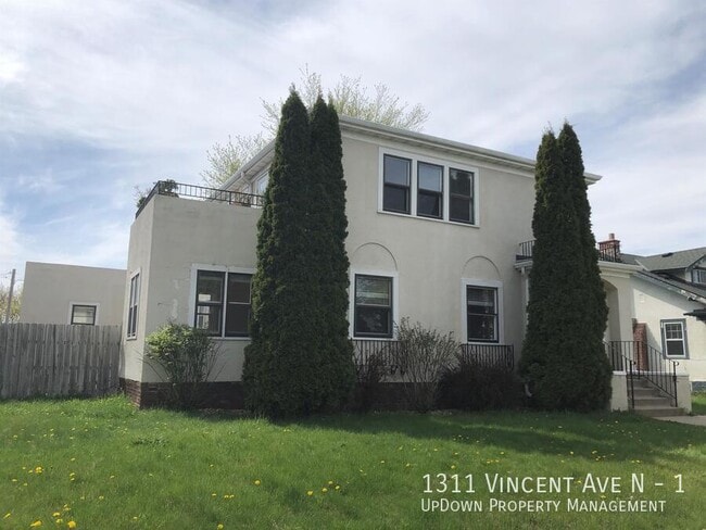 Building Photo - 1311 N Vincent Ave