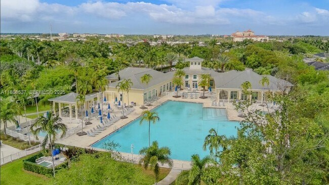 Building Photo - 2853 SE 1st Dr