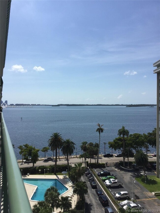 Building Photo - 1408 Brickell Bay Dr