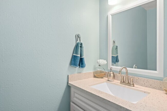 Building Photo - Fully Furnished Coastal Living in the Heart of Panama City Beach!