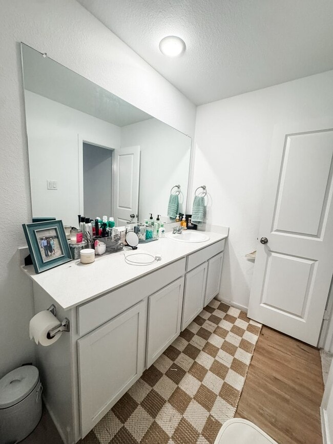 Building Photo - NEW HOME IN PLEASANT HILL AVAILABLE FOR DECEMBER MOVE IN!