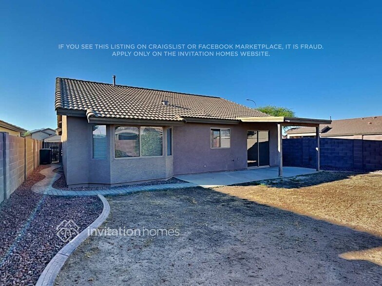 Building Photo - 10760 W Elm Ln