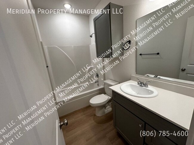 Building Photo - 5511 Itasca St